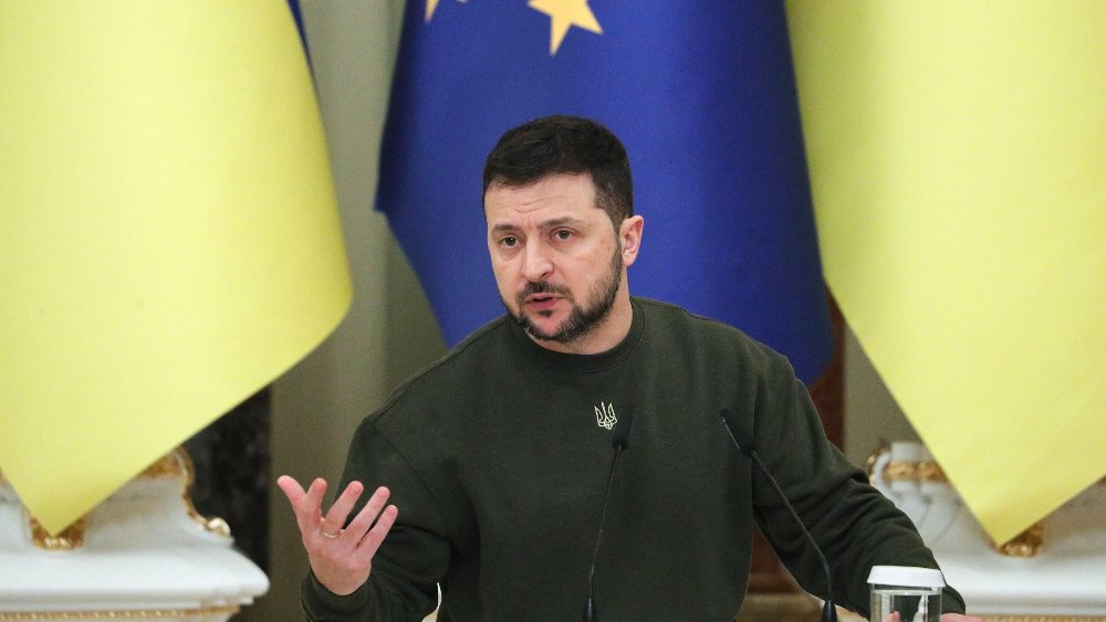 Korrupsioni prek qeverine e Ukraines, disa zyrtare te shkarkuar